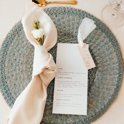 Menu "Minimal" z winietkami i wstążką