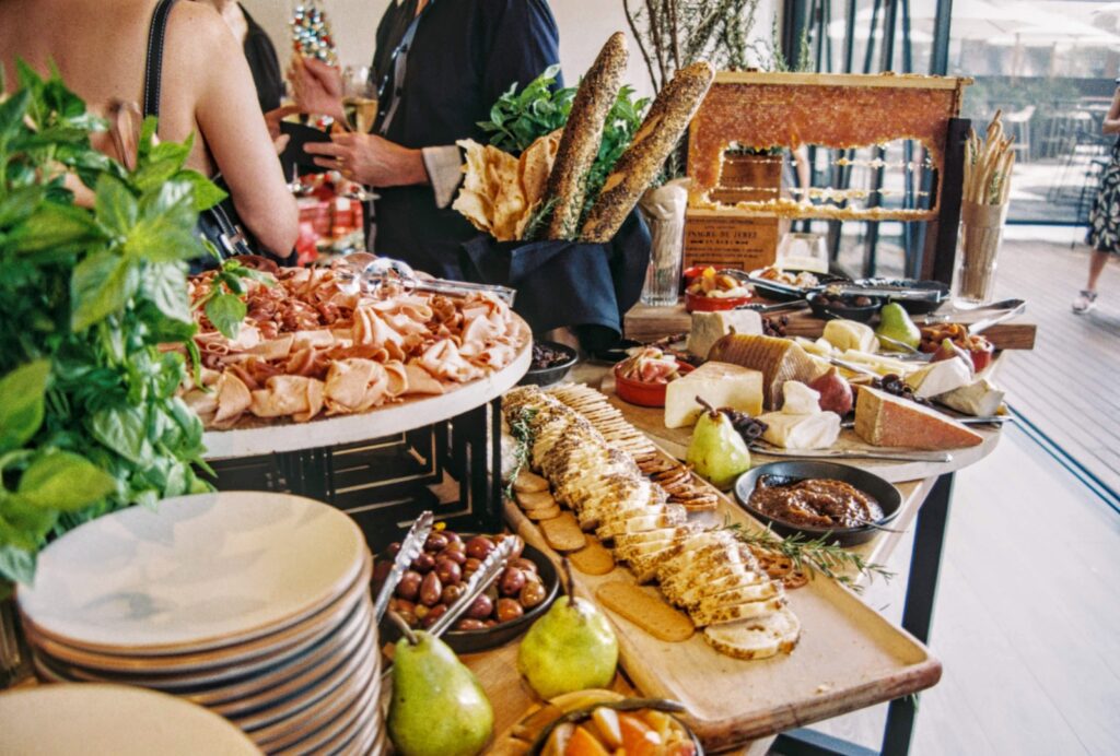 Menu weselne – przykładowe propozycje dań. czym się kierować? Menu weselne – przykładowe propozycje dań. czym się kierować?
